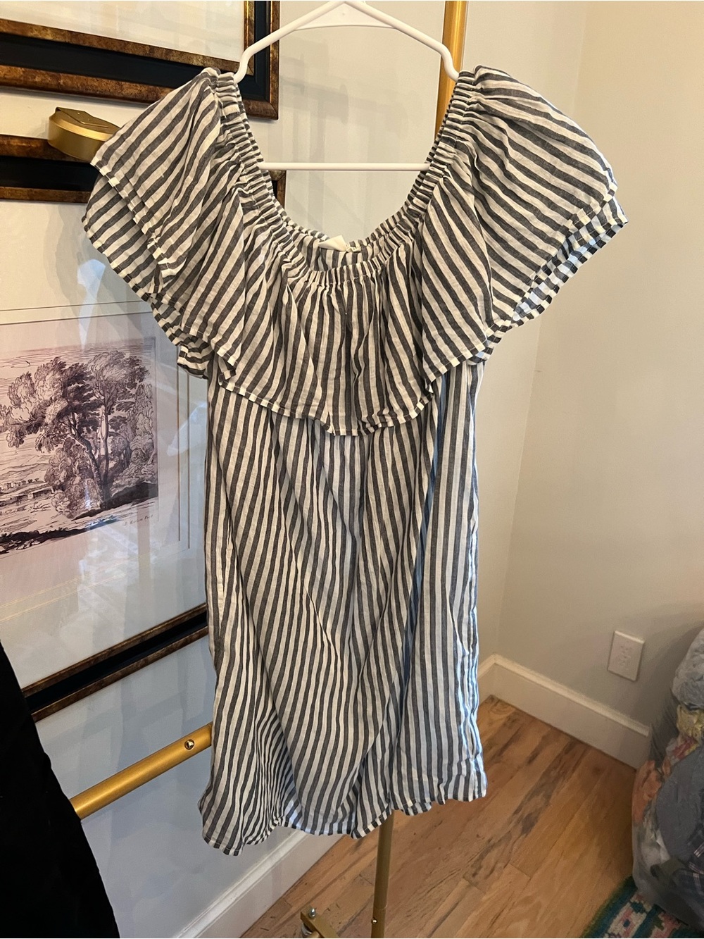 Gap Striped Off-Shoulder Ruffle Women’s Top - Black & White